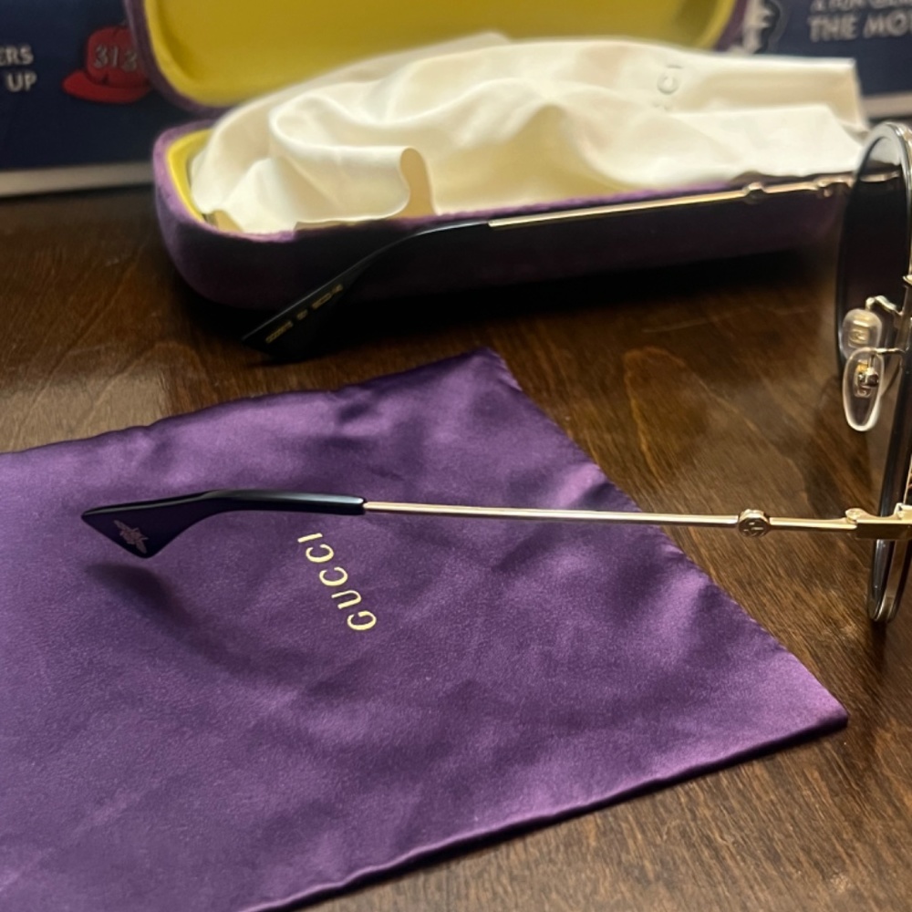 GUCCI GLASSES - Picture 4 of 6